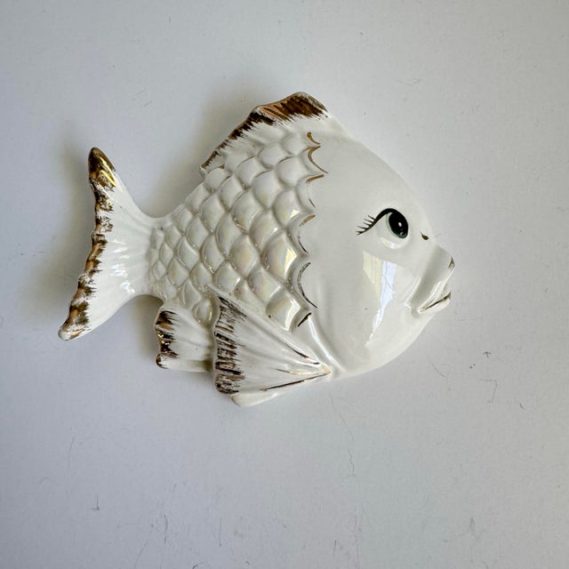 White Mid Century Ceramic Fish Wall Plaques Gold White Iridescent Luster Kitschy Bathroom Decor a Pair For Sale - Image 8 of 11