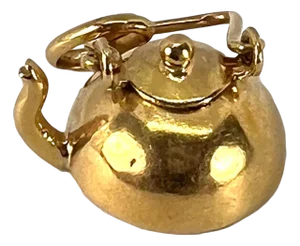 Vintage Teapot 18k Yellow Gold Charm Pendant, 1960s
