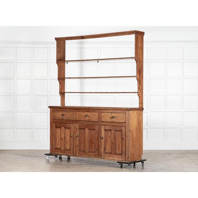 Large 19th Century English Pine Waterfall Dresser For Sale - Image 5 of 18