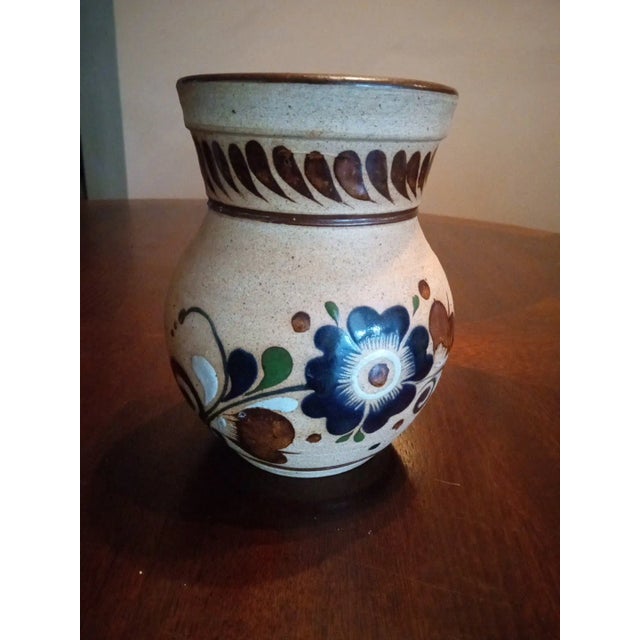 Signed Vintage Tonala Mexican Folk Art Squat Vase. For Sale In Dallas - Image 6 of 6