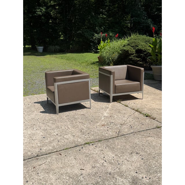 Scape Lounge 5520 Pair by Source International For Sale - Image 4 of 12