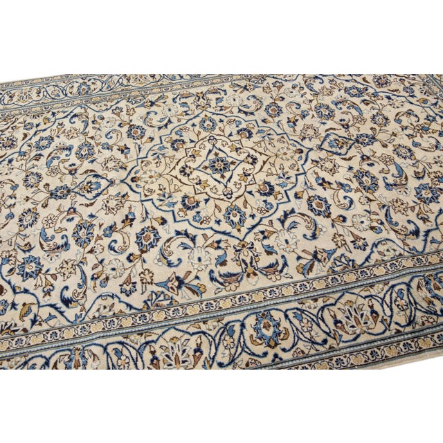 1960s Vintage Persian Kashan Handmade Beige Floral Wool Rug For Sale In New York - Image 6 of 7