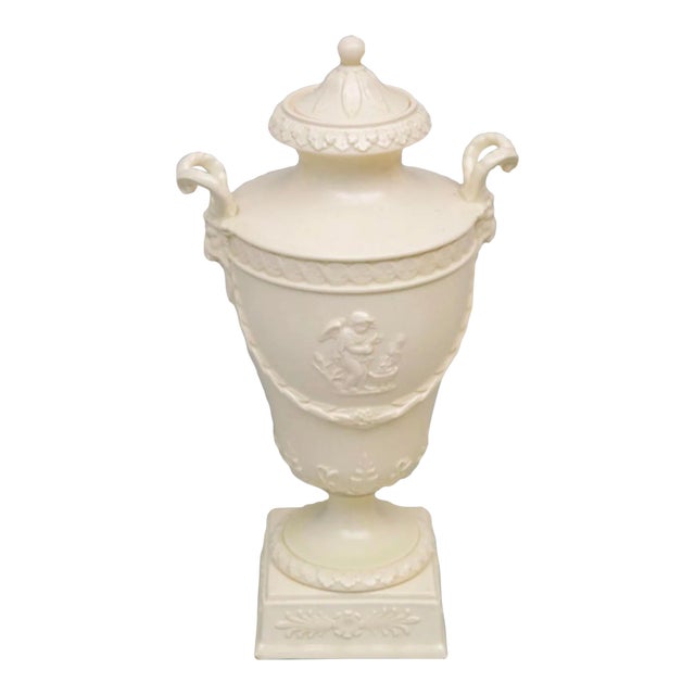 1960s Wedgwood Etruria Porcelain Cream Ware Neoclassical Urn For Sale