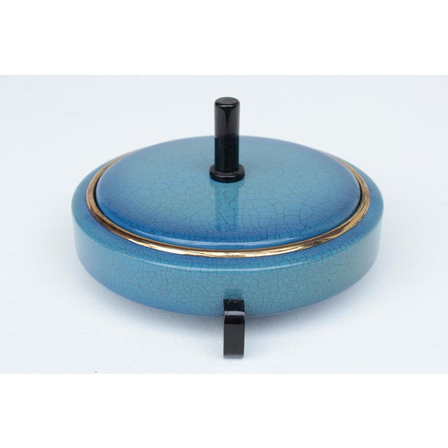 Art Deco Blue Makeup Compact, 1930s For Sale - Image 4 of 11