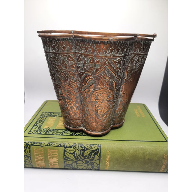 19th C Repousse Copper Nepal Scallop Bucket For Sale - Image 10 of 15