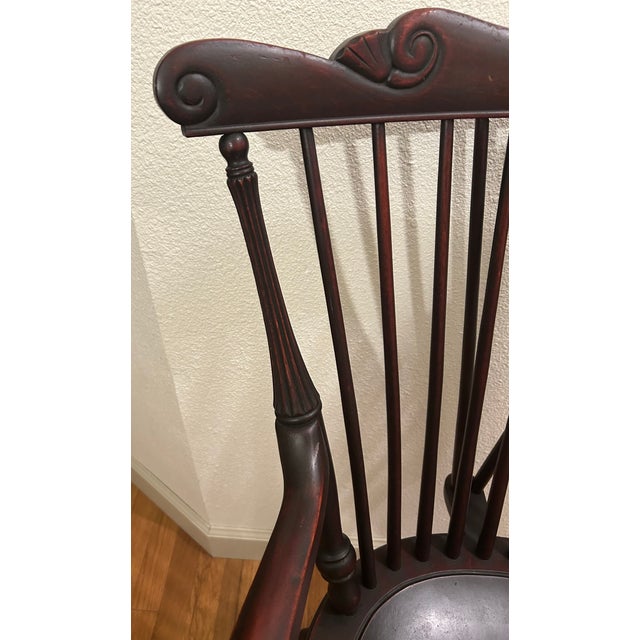 Traditional Antique Ladies Armed Windsor Fiddle Back Chair, Mahogany. For Sale - Image 3 of 12