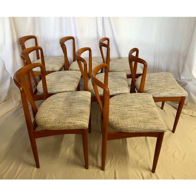 Mid-Century Modern Late 20th Century Edit (8) Juliane Teak Dining Chairs Attributed to Johannes Anderson for D-Scan For Sale - Image 3 of 10