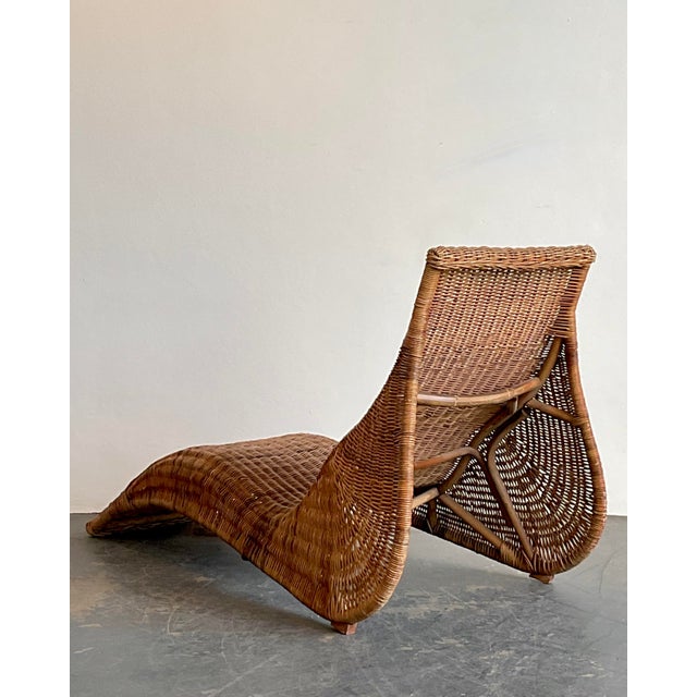 This vintage IKEA "Karlskrona" chaise lounge, designed by Nike Karlsson, is a masterclass in Scandinavian modern design,...