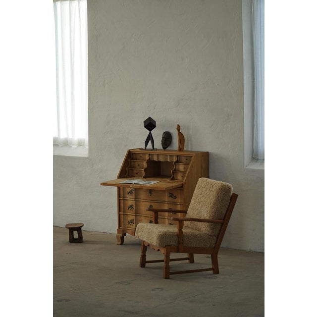 Danish Modern Lounge Chair in Oak and Lambswool by Henning Kjærnulf, 1960s For Sale - Image 4 of 15