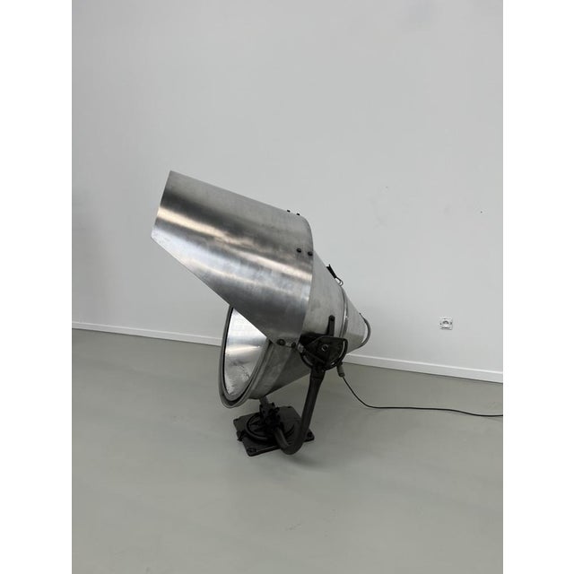 Large Industrial Projector, 1950s For Sale - Image 6 of 18