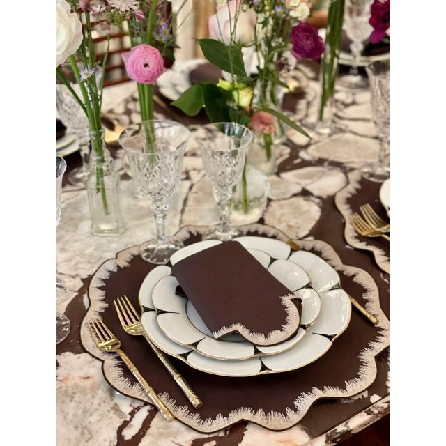 Contemporary VALVER White/Beige Embroidered Linen Napkin from Los Encajeros For Sale - Image 3 of 4