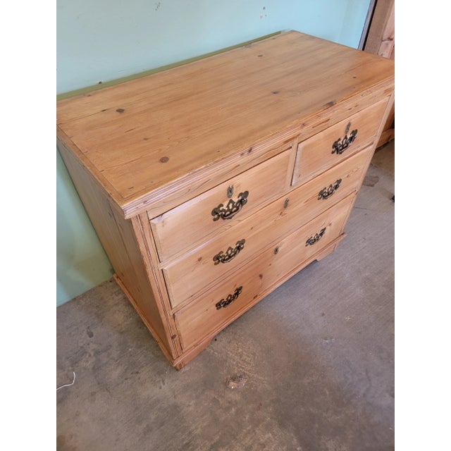 Antique Pine Two Drawers Over Two Drawers - Chest of Drawers From Devon Uk - Circa 1880 For Sale - Image 4 of 12