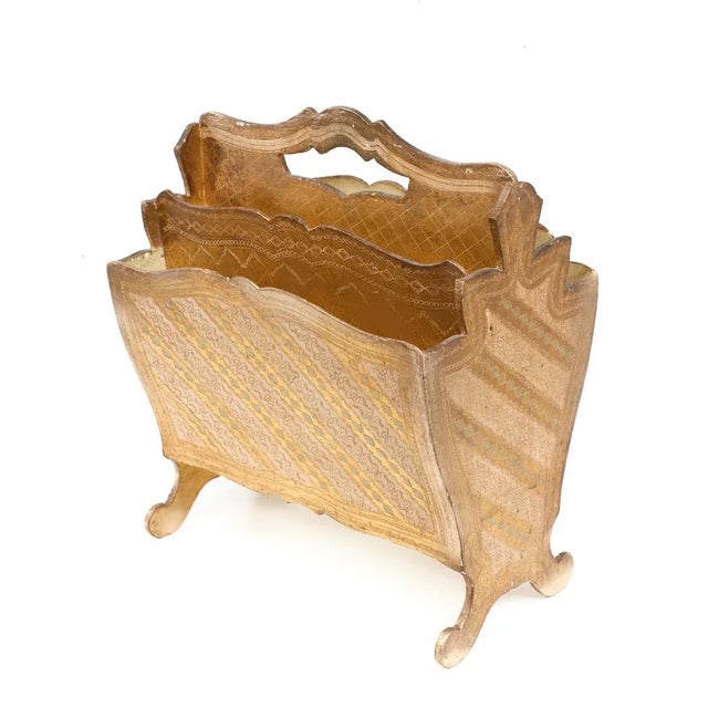 1950s Vintage Italian Florentine Magazine Rack in Giltwood, 1958 For Sale - Image 5 of 12