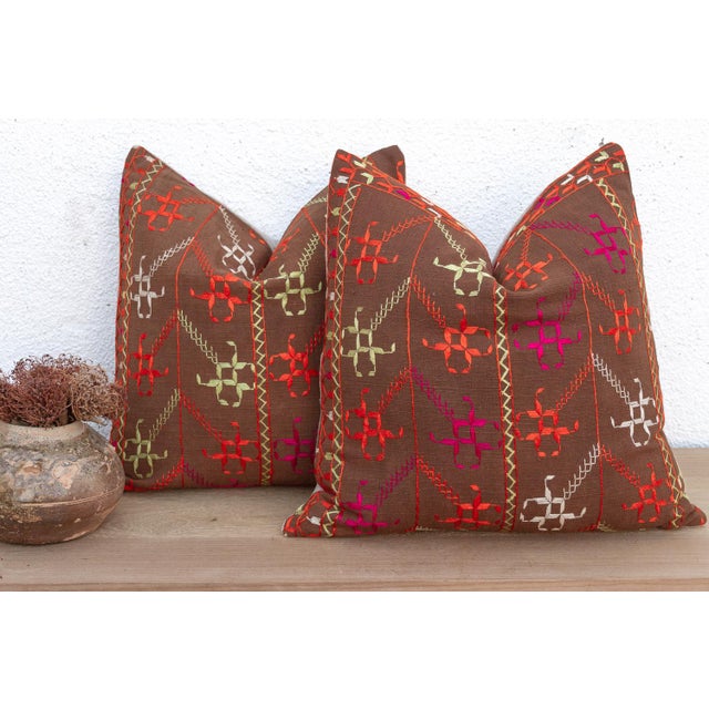 Luminous Khaddar, Set of 2 Antique Phulkari Pillow Covers For Sale In Los Angeles - Image 6 of 6