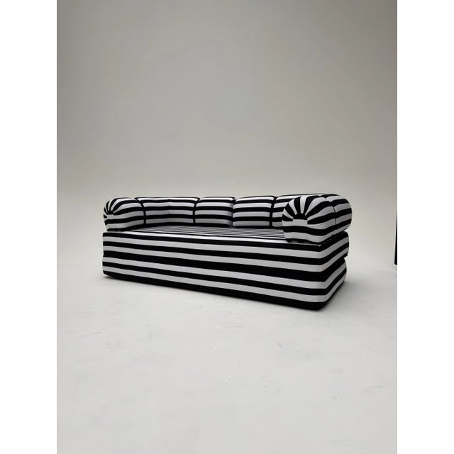 Mid-Century Modern Vintage Black and White Striped Sofa Bed, 1980 For Sale - Image 3 of 10