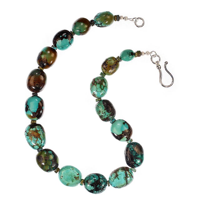 Traditional Ajd 21 Inch Gently Graduated Turquoise Nugget Necklace Thoughtful Gift For Sale - Image 3 of 7