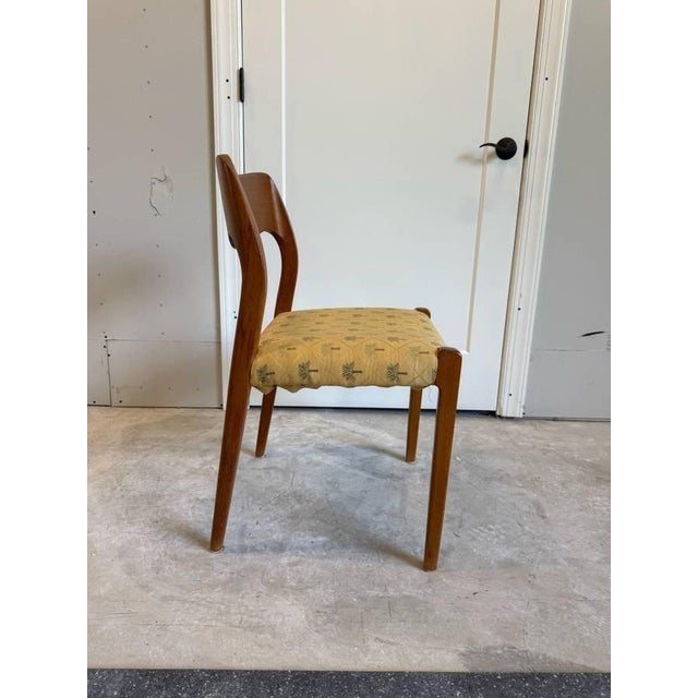 Niels Moller Mid 20th Century Neils O Moller Style Scandinavian Modern Model 71 Upholstered Seat Teak Dining Chairs- Set of 4 For Sale - Image 4 of 7