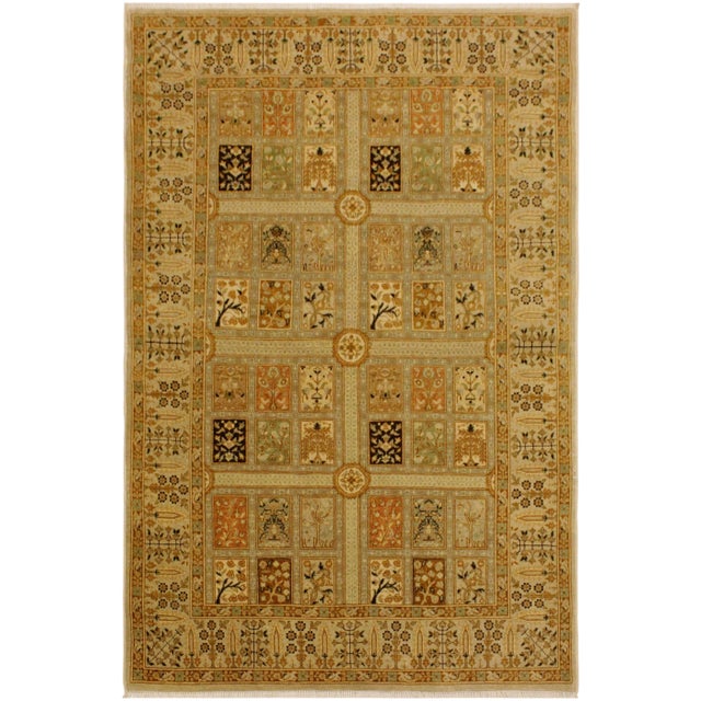 1980s Semi Vintage Lt. Tan/Lt. Gray Turkish Hand-Knotted Rug -4'2 X 5'7 For Sale