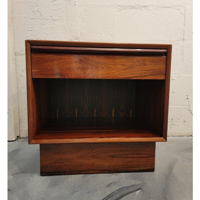 Beautiful rosewood wood grain in this Scandinavian Modern night stand by Westnofa Furniture. Norway, circa. 1960's....