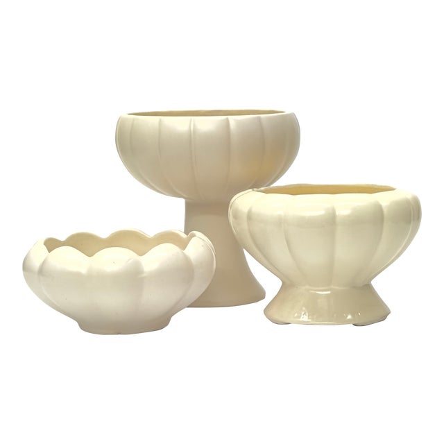 Mid 20th Century White Fluted Ceramic Planters - Group of 3 For Sale