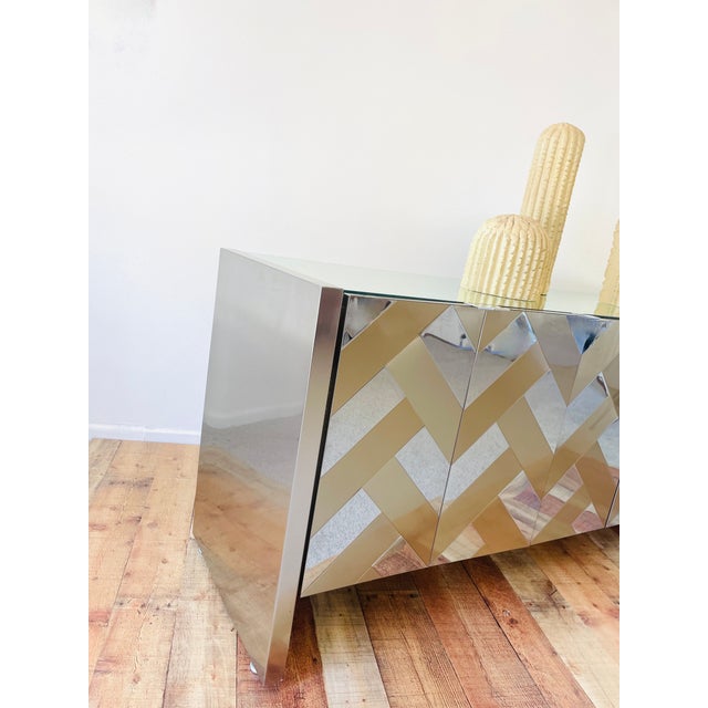 Vintage 1970s Ello Mirror & Brushed Metal Metal Mid Century Modern 5 Door Credenza Cabinet For Sale - Image 14 of 15