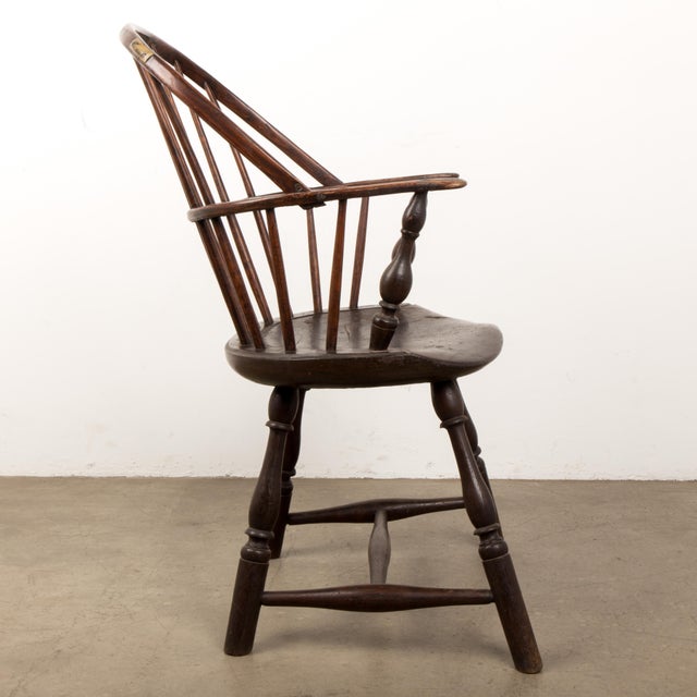 American Late 18th Century Vintage Windsor Chair For Sale - Image 3 of 12