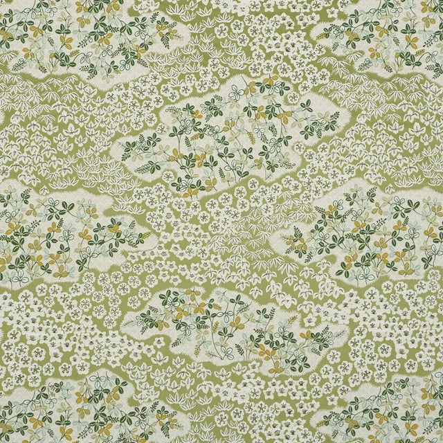 Contemporary SAMPLE - Schumacher Lorene Fabric In Leaf For Sale - Image 3 of 6