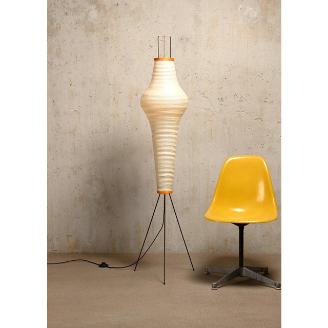 Isamu Noguchi Akari Model 14a Light Sculpture in Washi Paper and Bamboo by Isamu Noguchi For Sale - Image 4 of 14