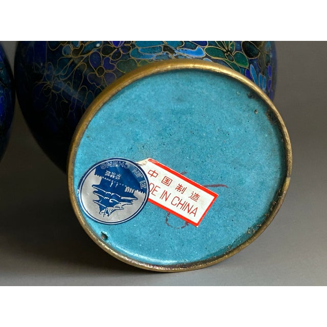 Mid 20th Century Chinese Blue Cloisonné Floral Vases – Pair For Sale - Image 9 of 9