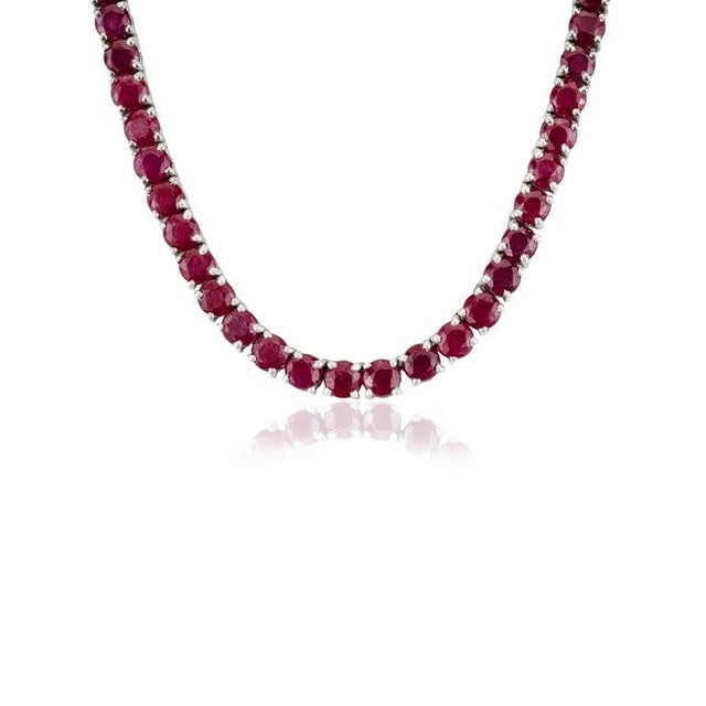 Contemporary 41.7ct Natural Ruby Tennis Necklace in 925 Silver Wedding Jewelry for Her For Sale - Image 3 of 12