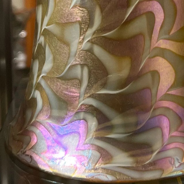 1920s Large American Durand Iridescent Glass Snakeskin Pattern Torchiere Lamp Shade For Sale In Denver - Image 6 of 11