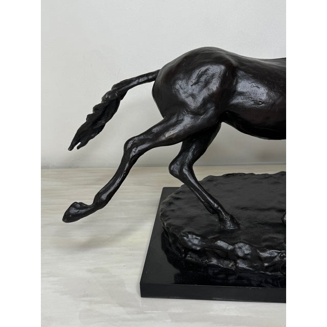 Enzo Plazzotta Galloping Horse Bronze Sculpture – Limited Edition 6/9 – Signed, Museum-Quality For Sale - Image 4 of 18