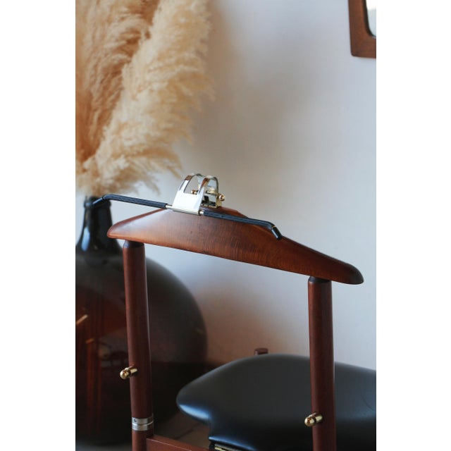 Vintage Italian Valet Stand Chair by Fratelli Reguitti, 1960s For Sale - Image 6 of 18