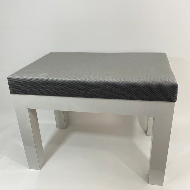 Wood 1980s Parsons Grey Laminate Upholstered Bench For Sale - Image 7 of 10