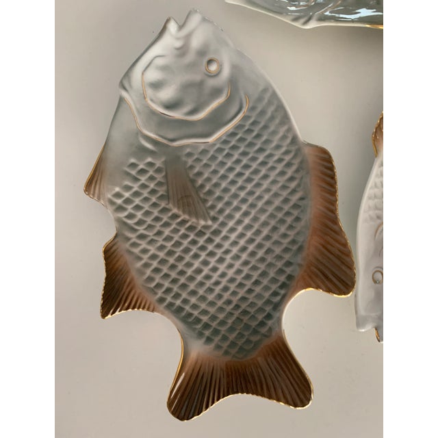 Mid Century Crown Regal Fine Porcelain Fish Plates- Set of 5 For Sale - Image 4 of 9