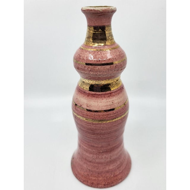 French Riviera Vase in Pink Ceramic Gilded with Fine Gold by Georges Pelletier, 1970 For Sale - Image 6 of 12