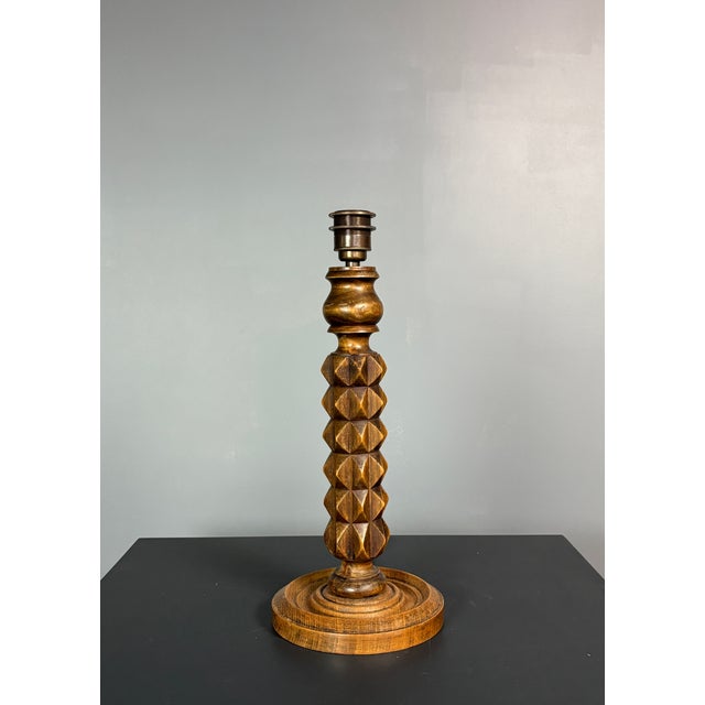 1950s Brutalist French Wood Turned Table Lamp by Charles Dudouyt, 1940s For Sale - Image 5 of 9