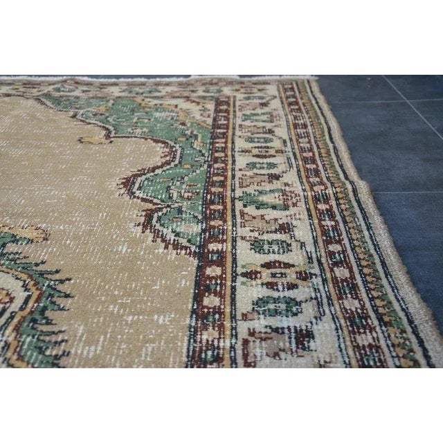 1960s 5x9 Bohemian Home Decor Wool Rug For Sale - Image 9 of 11