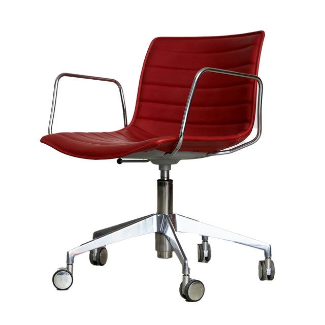 Catifa 53 Chair in Red For Sale