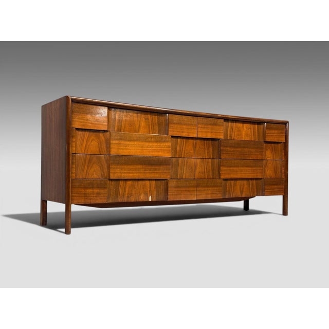 Mid-Century Modern Edmond J. Spence, Sculptural Dresser, Walnut, Sweden, 1950s For Sale - Image 3 of 13