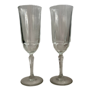 Vintage Arcoroc Fluted Champagne Glasses – Arcade Bengale Pattern - Set of 2