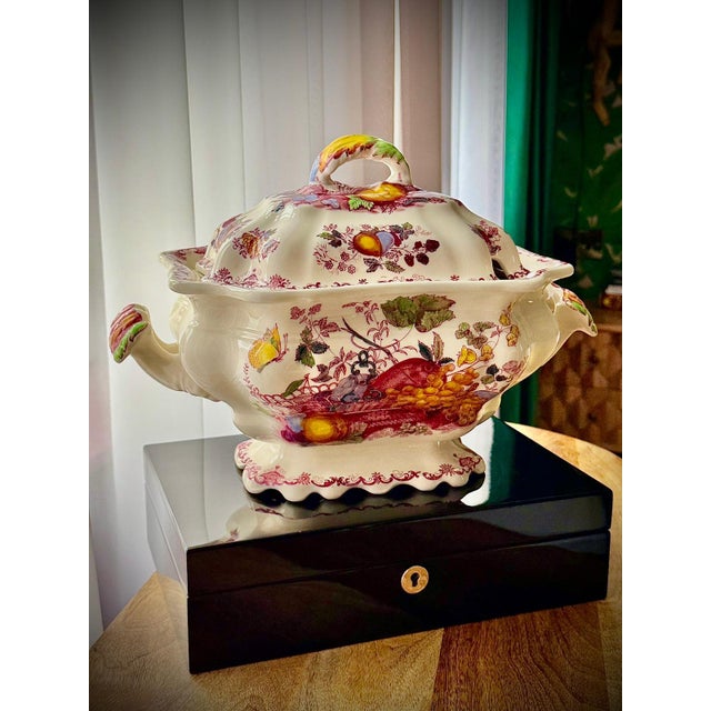 Vintage Red Fruit Basket Lidded Soup Tureen from Mason's Ironstone, England, 1950s For Sale - Image 3 of 18