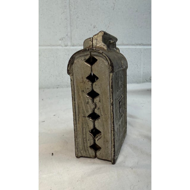 Rare Antique 1920's a.c. Williams Cast Iron Us Mail Still Coin Dime Figural Bank For Sale - Image 4 of 8