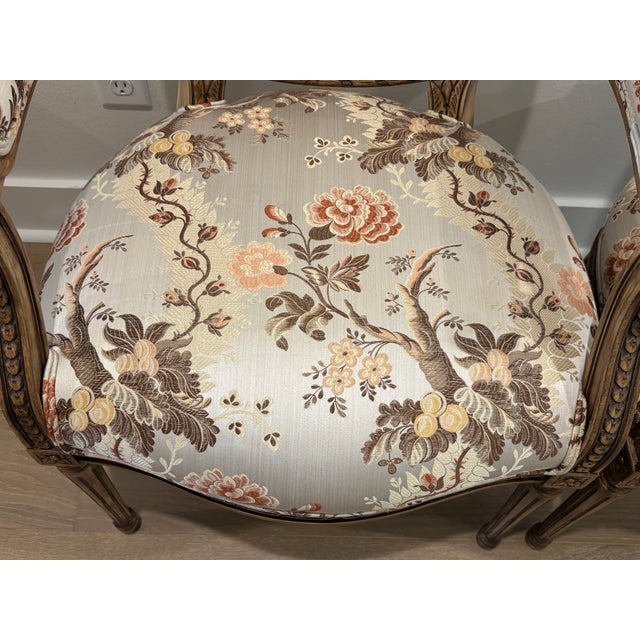 Vintage Louis XVI Style Carved Wood Fauteuil Armchairs in Floral Chinoiserie Upholstery - A Pair For Sale - Image 11 of 18