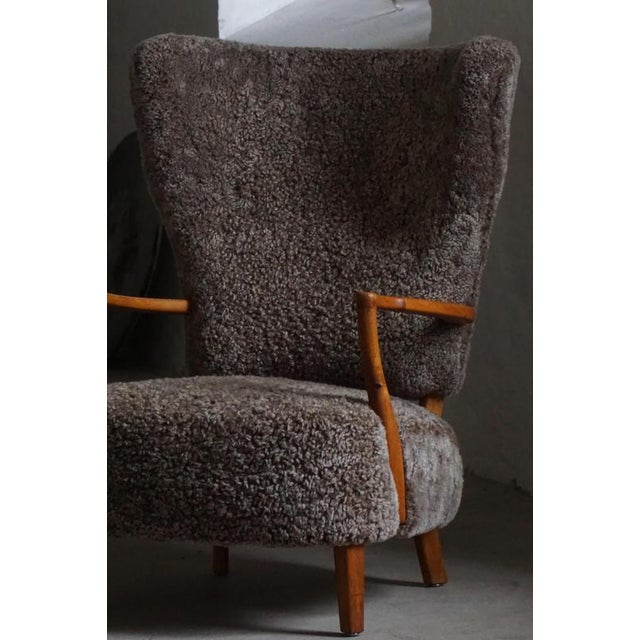 Wood Danish Modern High-Back Lounge Chair in Oak and Lambswool by Viggo Boesen, 1950s For Sale - Image 7 of 18