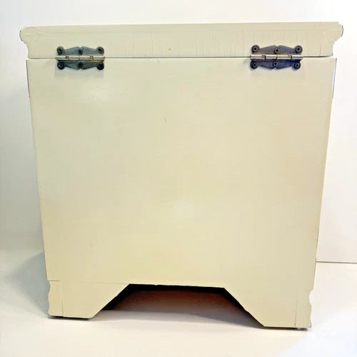 1960s Vintage Large Japanese Cream Lacquer Wood Jewelry Box 3 Drawers, Lift Top With Two Locks For Sale - Image 5 of 13