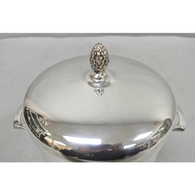 Metal Vintage Sheffield Art Deco Silver Plated Glass Lined Covered Ice Bucket W/ Lid For Sale - Image 7 of 13