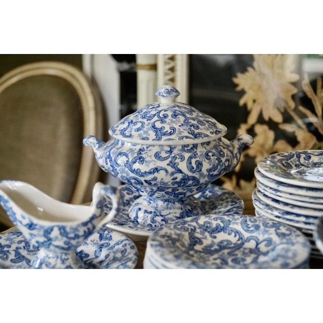 Antique Staffordshire Pottery Children's Dinner Service Toys Set from Ca 1880-1900, 1885, Set of 26 For Sale - Image 8 of 11