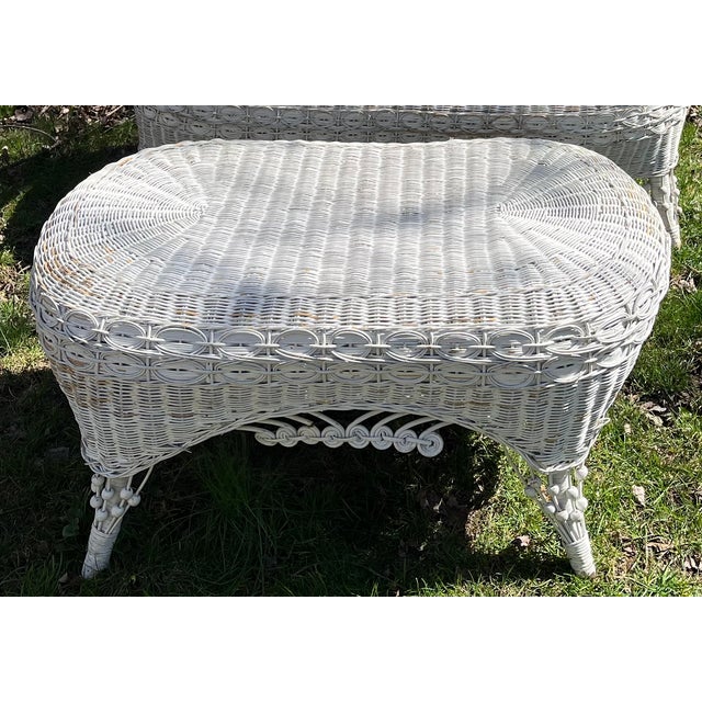1899 Attributed to Heywood & Wakefield Wicker Loveseat, 2 Chairs and Cocktail Table Seating Group- 4 Pieces For Sale In New York - Image 6 of 18