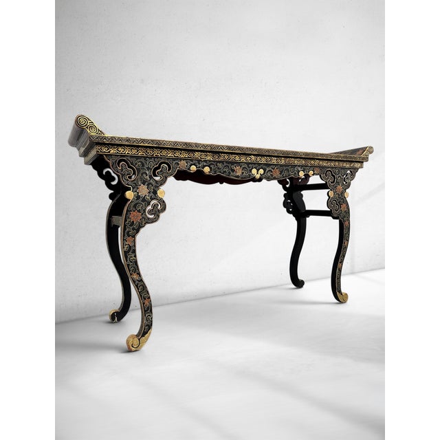 Antique Chinese Black Lacquer & Gilt Carved Console Table, C. 1890–1920 For Sale - Image 4 of 9